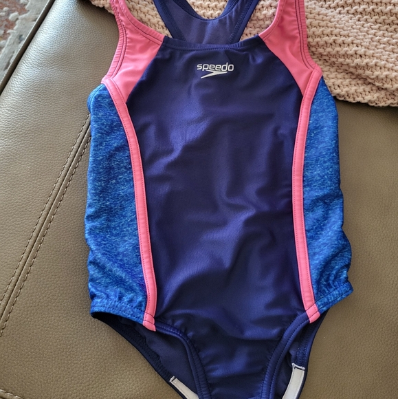 Swim suit - Picture 2 of 4